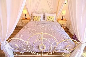 Hotel Kupina Butik 2*