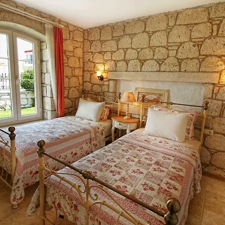 Kupina Butik Hotel 2*
