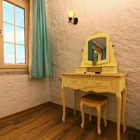 Kupina Butik Otel Alaçatı